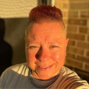 Meet your Posher, Jeannine